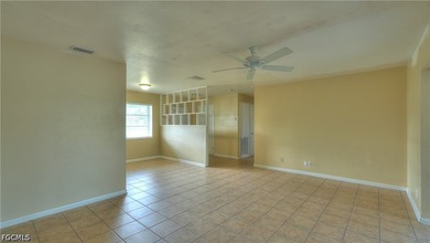 Very desirable triple lot location in Matlacha Isles. Over 220 - photo 6
