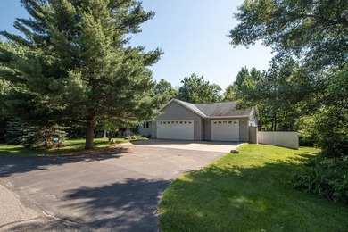 Lovingly well maintained 2 owner 3 bed, 4 bath 2003 built 1752 - photo 3