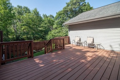 Lovingly well maintained 2 owner 3 bed, 4 bath 2003 built 1752 - photo 10