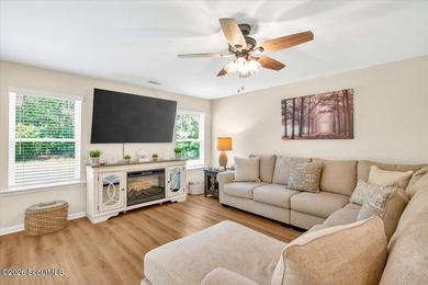 Welcome to 10050 Woodland Cove, a practically brand new home - photo 14