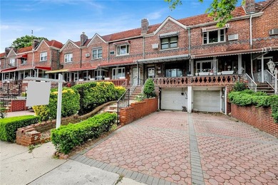 New Price, New Opportunity!! Beautiful solid brick single-family - photo 2