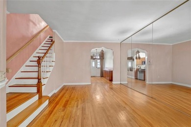 New Price, New Opportunity!! Beautiful solid brick single-family - photo 5