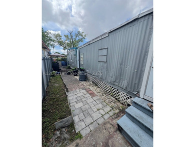 INVESTOR SPECIAL! Exceptional income-producing opportunity in - photo 32