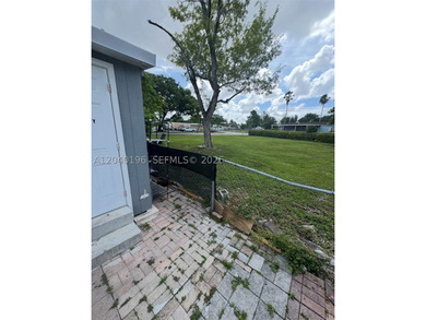 INVESTOR SPECIAL! Exceptional income-producing opportunity in - photo 41