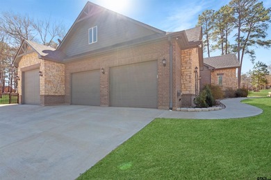 Welcome to this beautiful 3-bedroom, 2.5-bath home with an - photo 3