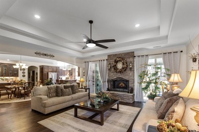 Welcome to this beautiful 3-bedroom, 2.5-bath home with an - photo 5