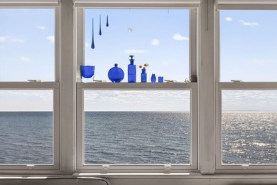 Set along the shoreline of Cape Cod Bay, this rare North Truro - photo 10