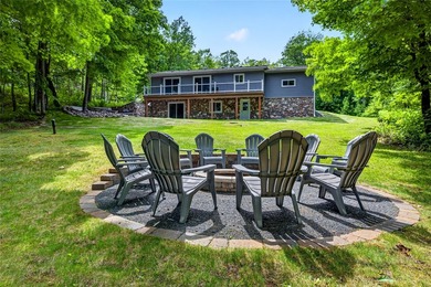 Like new, extensively remodeled Long Lake Retreat! Experience - photo 2