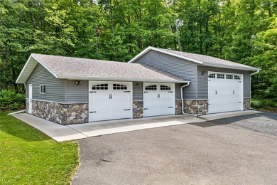 Like new, extensively remodeled Long Lake Retreat! Experience - photo 4