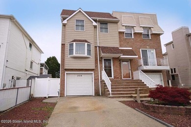 Welcome to 378 Gurley Ave, a one family semi w/ 3 baths, 3 - photo 3
