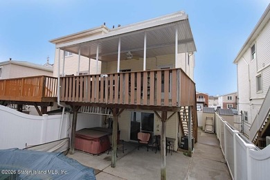 Welcome to 378 Gurley Ave, a one family semi w/ 3 baths, 3 - photo 9