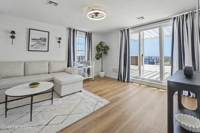 Welcome to The Hamilton, an exclusive oceanblock boutique