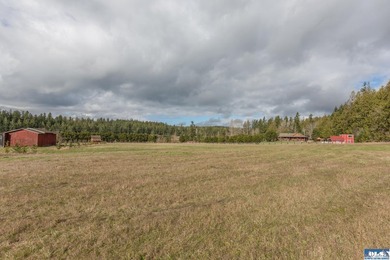Beautiful 5.04-acre parcel with stunning mountain views and - photo 23