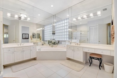 Perfect Cul-De-Sac Home in Manchester Greens, Wycliffe Golf & - photo 25