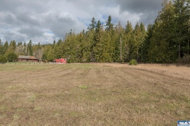 Beautiful 5.04-acre parcel with stunning mountain views and - photo 26