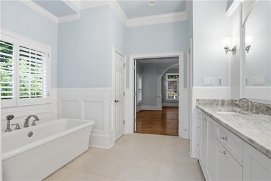 Nestled behind a sweeping lawn on a private, tree-lined lot - photo 36