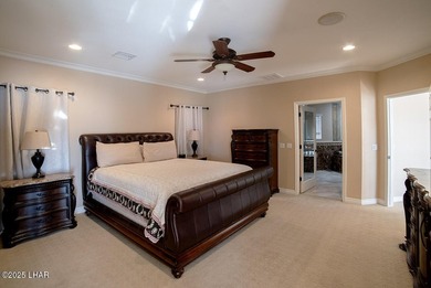 Nestled on the 4th fairway in RESIDENTIAL ESTATES, this stunning - photo 36