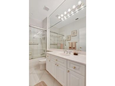 Perfect Cul-De-Sac Home in Manchester Greens, Wycliffe Golf & - photo 36