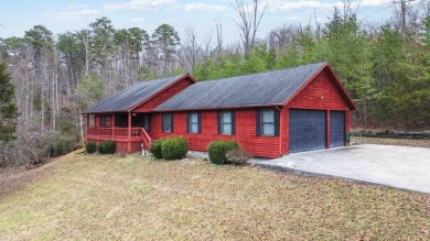 Lake Home For Sale in Burnside, Kentucky