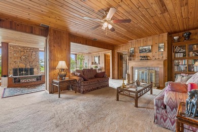 Experience the charm and character of a timeless Lake Jackson - photo 6