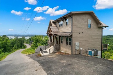 Lake Home For Sale in Sevierville, Tennessee