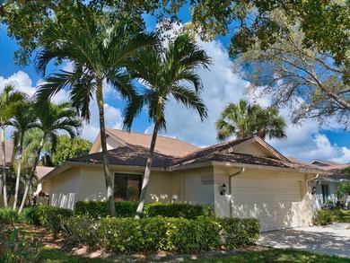 Paradise found in the River community of Jupiter! This - photo 2