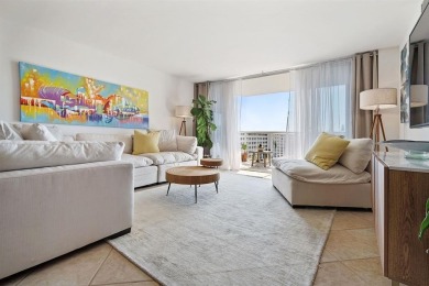 Little Maule Lake Condo For Sale in North Miami Beach Florida