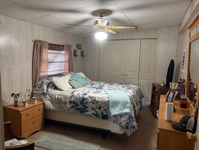 Well maintained 3 bedroom, 2 bathroom home. Features a Guest - photo 12