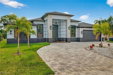 Set within a quiet, low-HOA community in Bonita Springs, this - photo 3