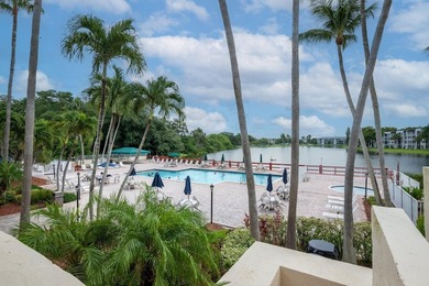 Updated first-floor condo with stunning lake views & abundant - photo 21