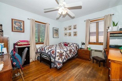 Welcome to this solid brick, detached single-family home in - photo 22