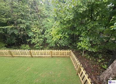 Escape to the beauty of Rough River with this charming 2-bedroom - photo 6