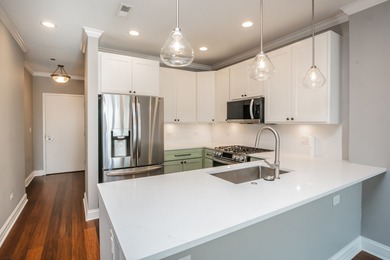 Beautifully updated 2-bedroom condominium in an elevator