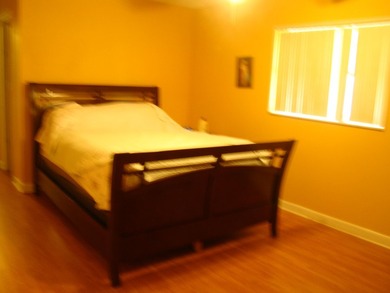AS-IS WELL MAINTAINED SEMI MODERN DECOR HOME WITH KITCHEN AND - photo 12