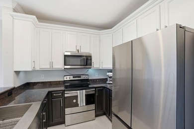 Seller is offering up to $5,000 toward buyer's closing costs - photo 6