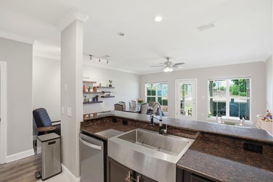 Seller is offering up to $5,000 toward buyer's closing costs - photo 7