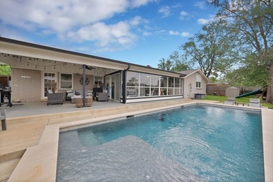Welcome to 1700 Stagecoach Drive in the heart of Pantego! This - photo 2