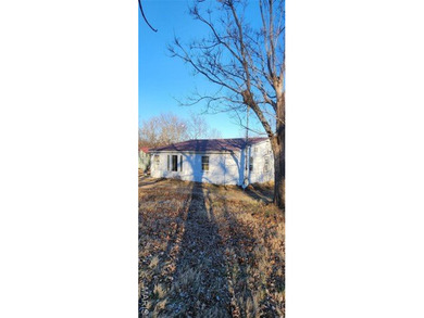 Gasconade River Home For Sale in Dixon Missouri