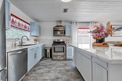 Price Reduction - Don't miss this spectacular waterfront - photo 3