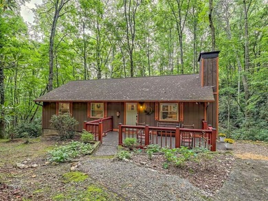 (private lake, pond, creek) Home For Sale in Sky Valley Georgia