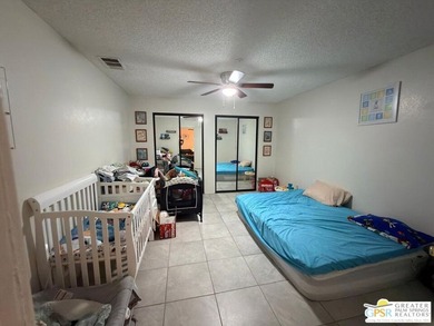 Rare opportunity to own a vacant triplex at 29395 Avenida La Paz - photo 11