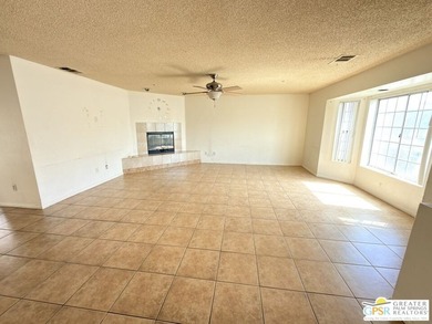 Rare opportunity to own a vacant triplex at 29395 Avenida La Paz - photo 36