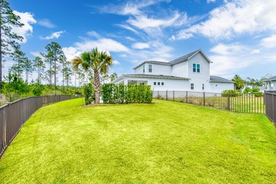 Tucked away on a peaceful cul-de-sac within the gated community - photo 7