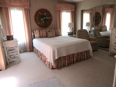 REDUCED to sell! Corner Site. 1988 Jacobson. 1456 SQ. Ft 2 Bed - photo 10