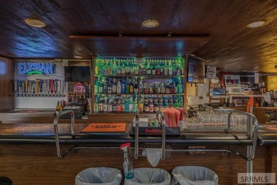 Looking to own a thriving local business? Come explore Pockets - photo 22