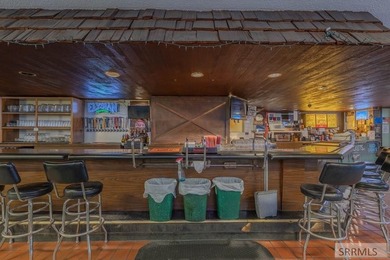 Looking to own a thriving local business? Come explore Pockets - photo 23