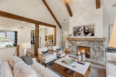 Nestled within the beautiful community of Lonesome Valley and - photo 8