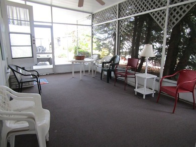 Live the Cove Lifestyle! Enjoy half off site rent for 6 months - photo 9