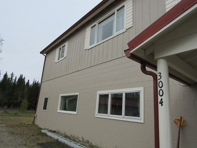 Well maintained 10,836 square foot 8-plex. Seven 2-bedroom units - photo 37