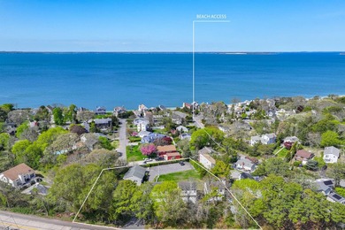 This unique compound is comprised of four detached homes on a .6 - photo 1